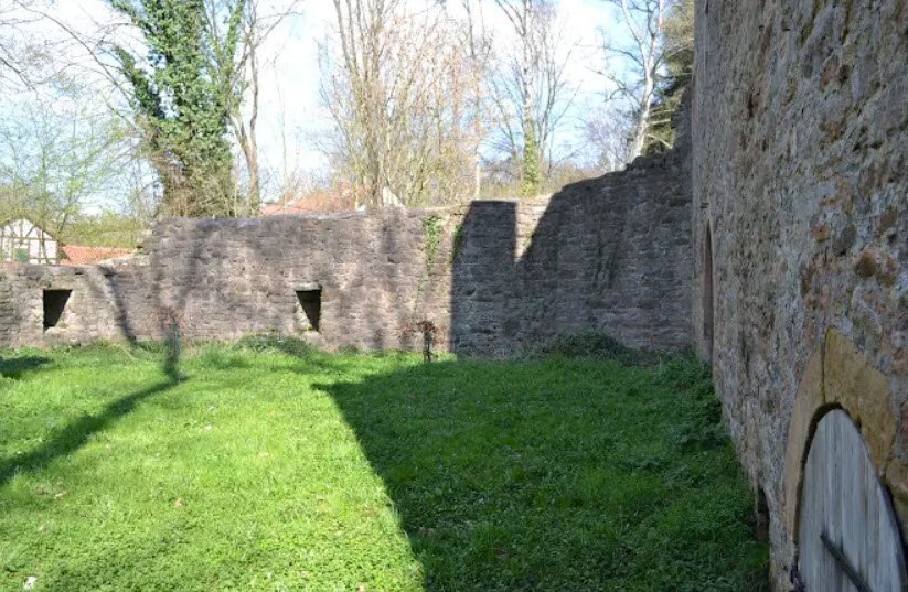 Burg Lehrbach, Kirtorf, Germany, Germany